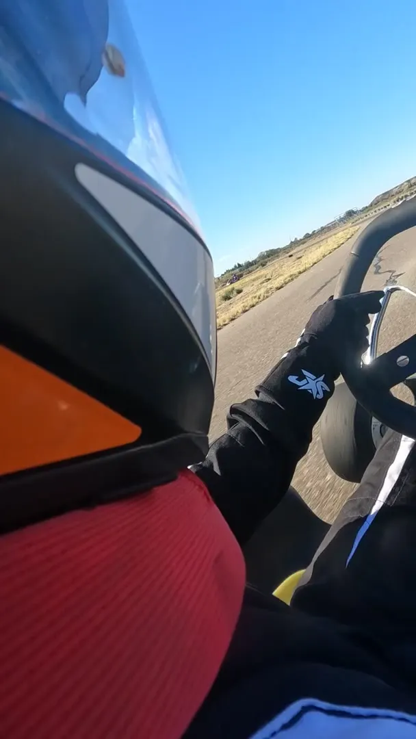 0:42.794 A. Bowen at Kartodromo Ing. Juan Arbertella